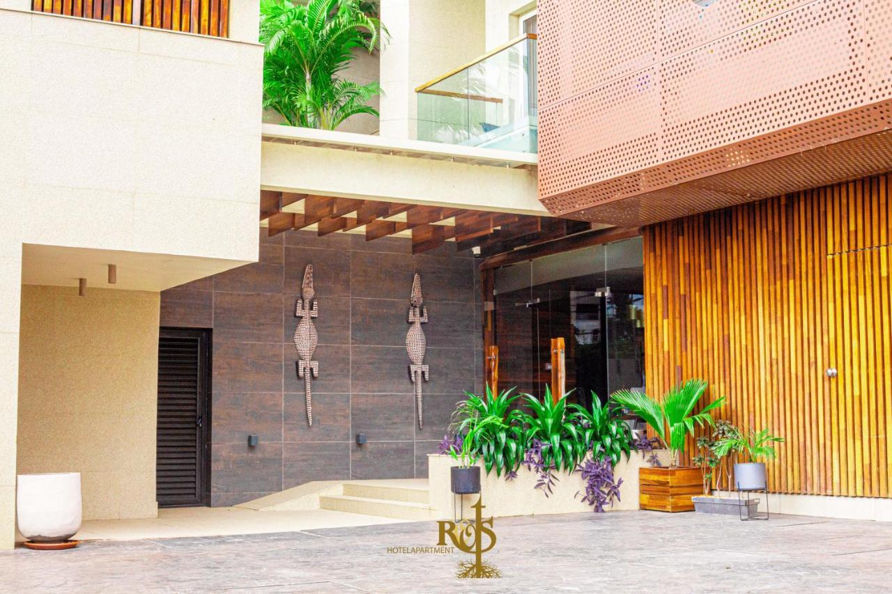 Roots Hotel Apartments Abidjan Exteriör bild